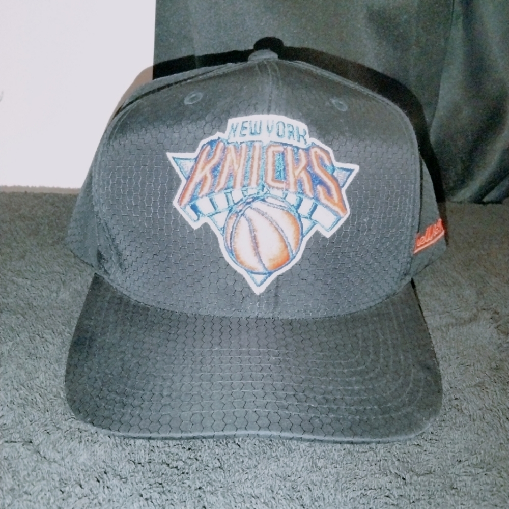 Mitchell & Ness New York Knicks Snapback Cap